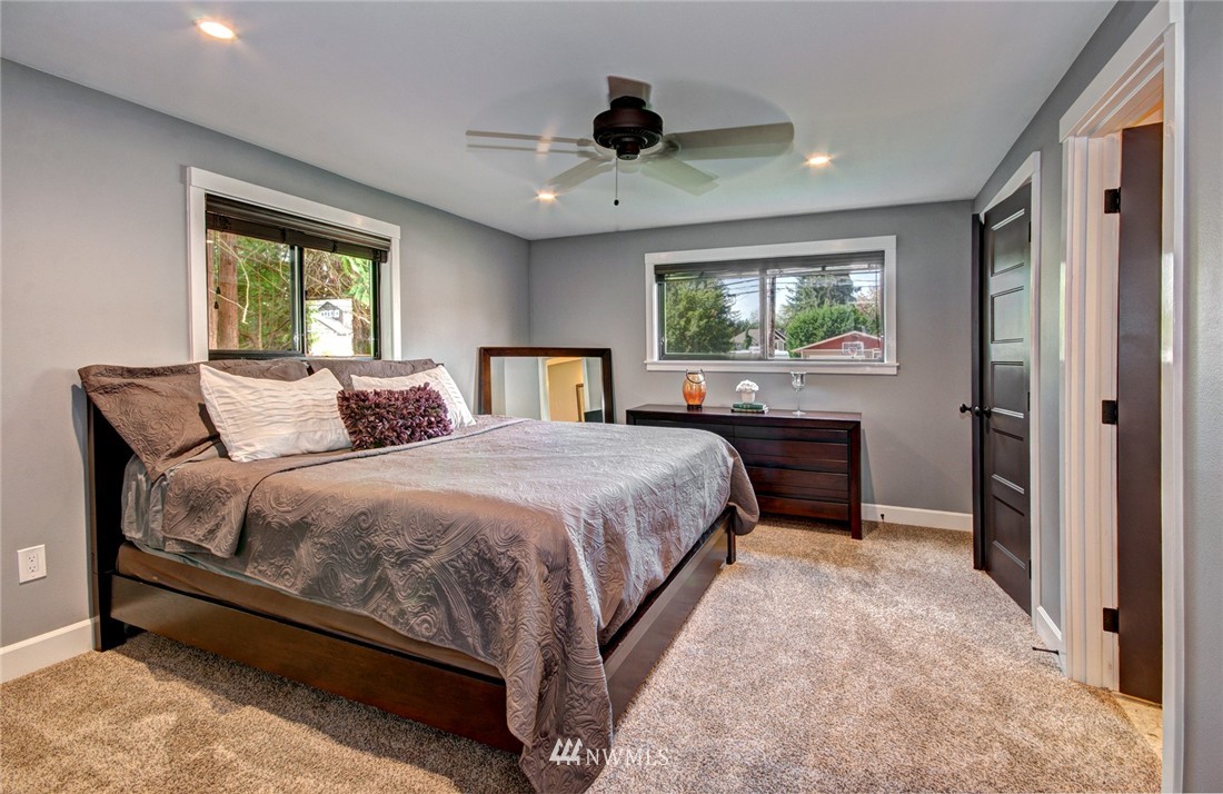 20312 96th Avenue Northeast Bothell, WA 98011 - Photo 10 of 20