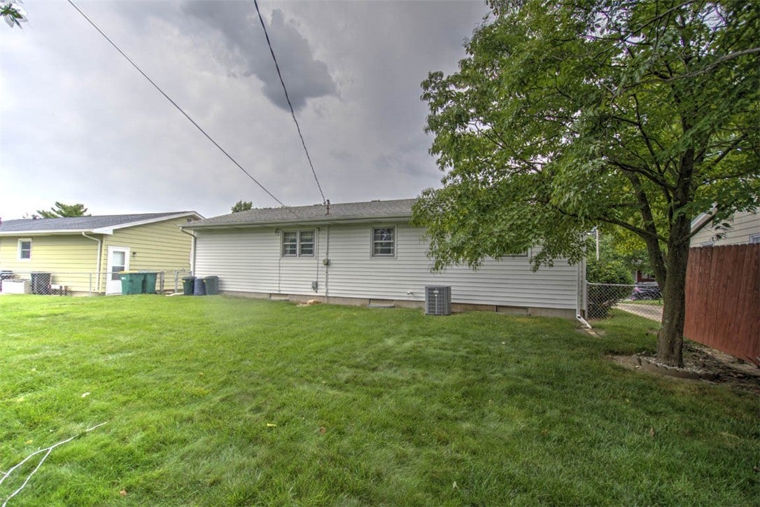 5 Ridge Drive Decatur, IL 62521 - Photo 22 of 26 Gallery Image 22