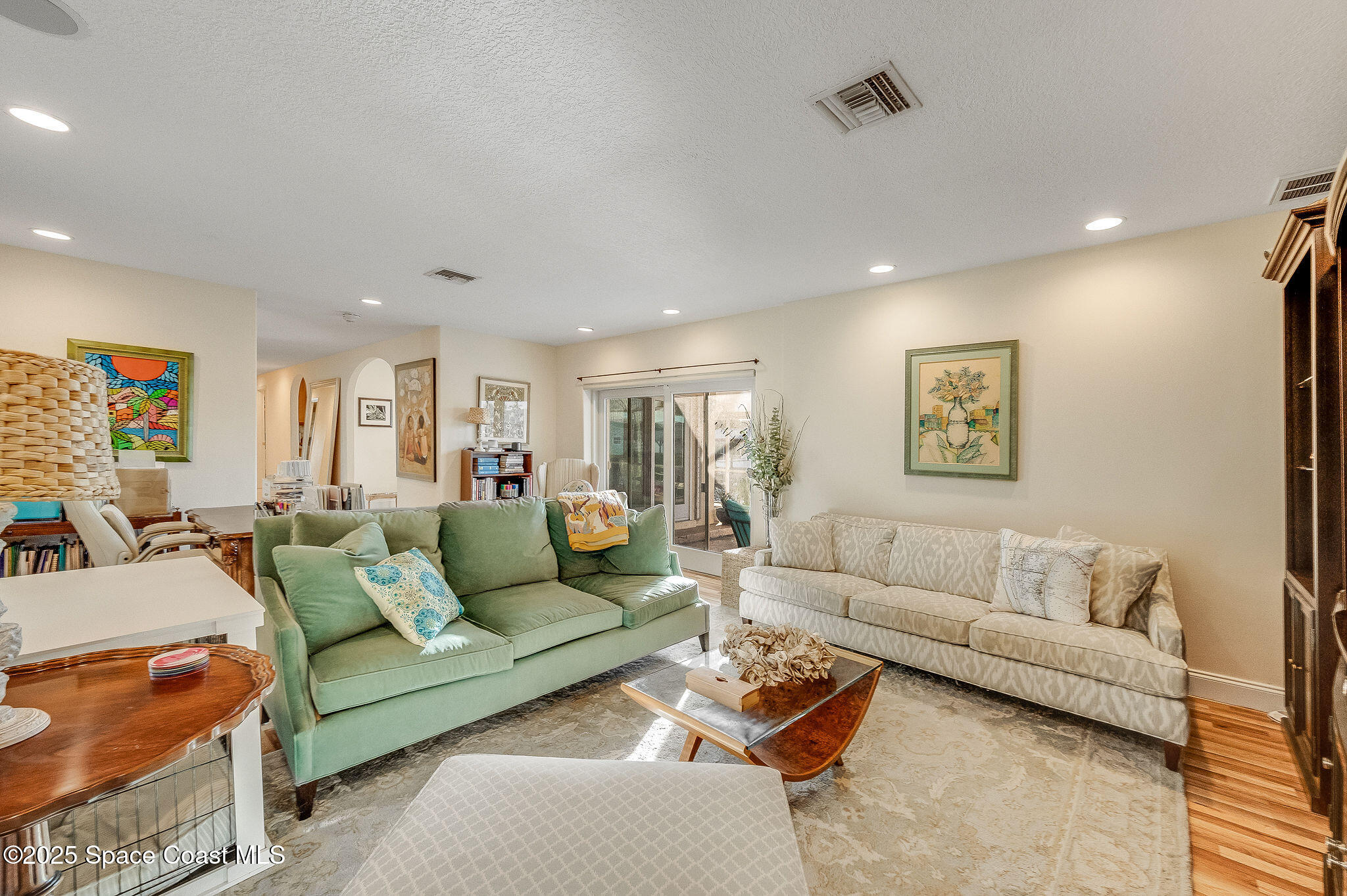 1480 West Riviera Drive Merritt Island, FL 32952 - Photo 23 of 93 Living Room