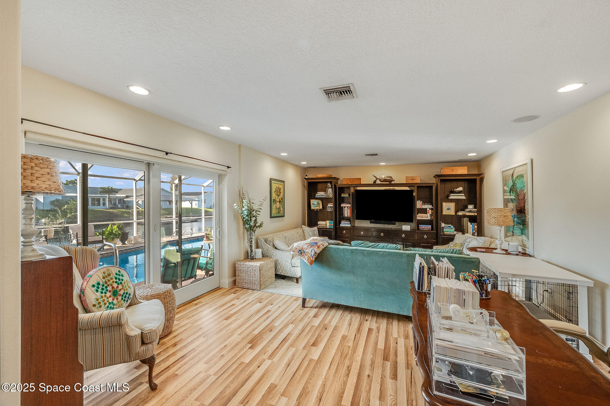 1480 West Riviera Drive Merritt Island, FL 32952 - Photo 25 of 93 Living Room