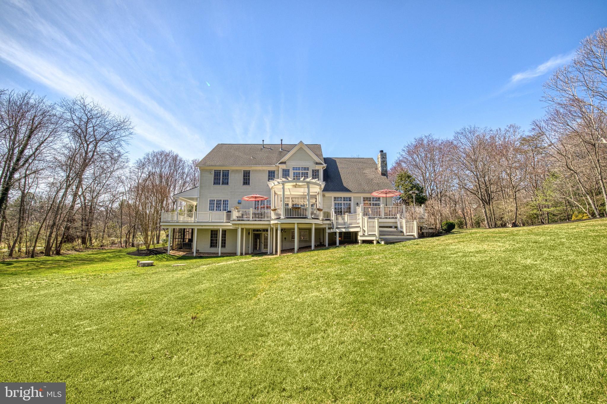 11110 Stuart Mill Road Oakton, VA 22124 - Photo 66 of 71 Back of house