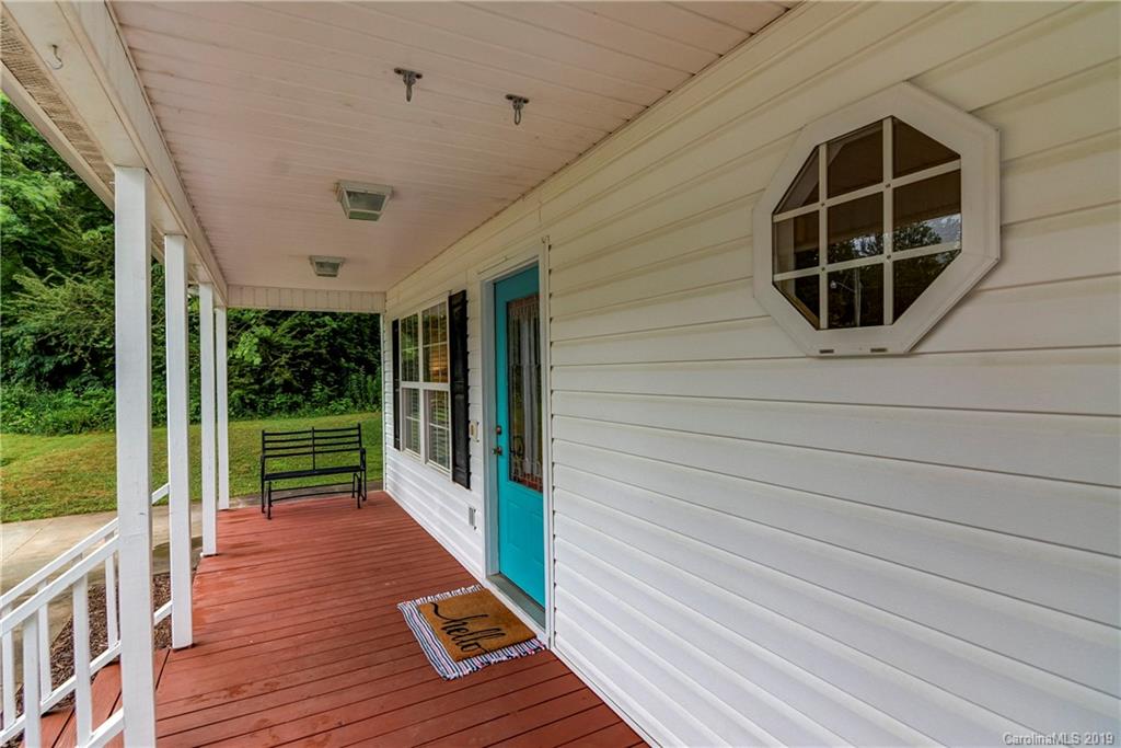 220 Nottingham Street York, SC 29745 - Photo 3 of 31 Gallery Image 3