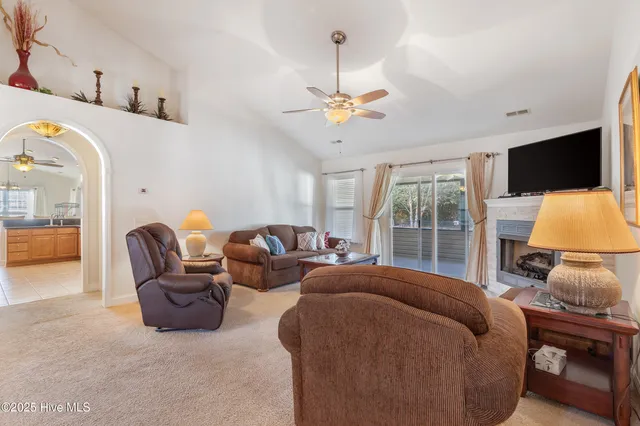 $450,000 | 1674 Beach Drive Southwest, Calabash, NC 28467