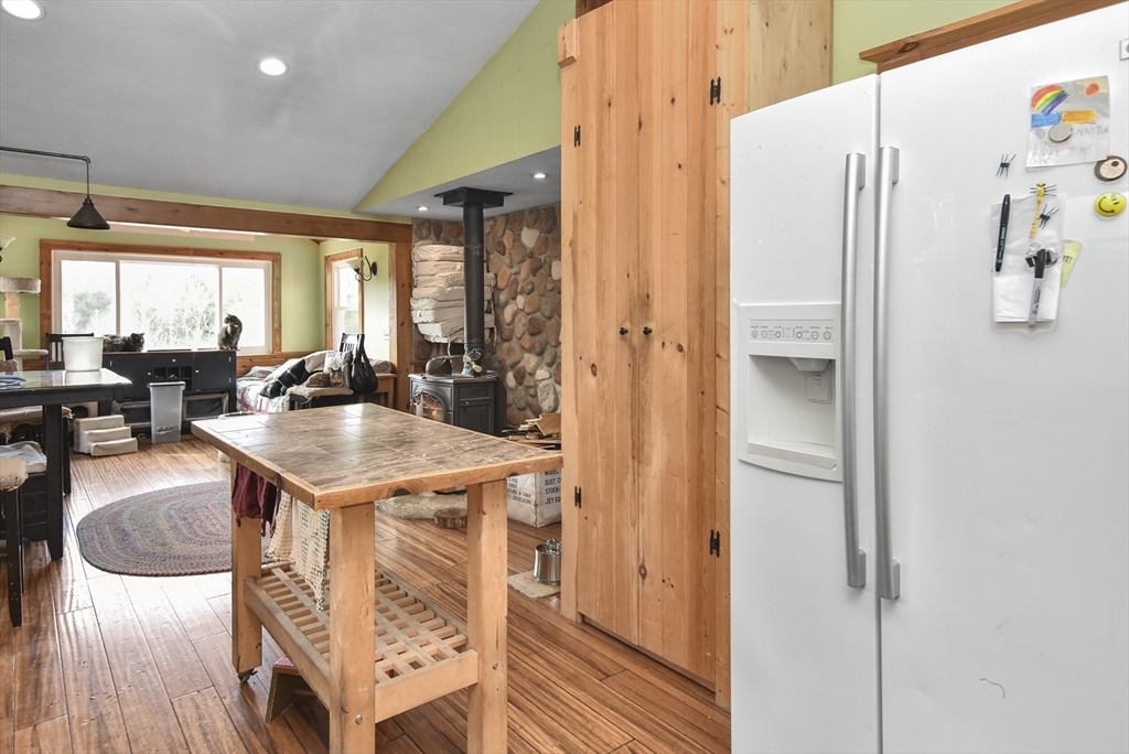 42 Butterworth Road Orange, MA 01364 - Photo 8 of 23 Gallery Image 8