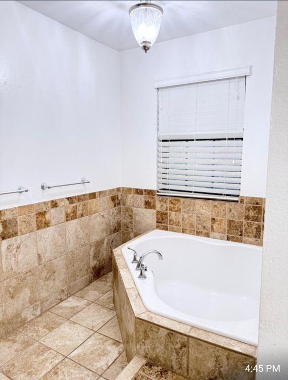 2524 Mockingbird Road Burleson, TX 76028 - Photo 13 of 33
