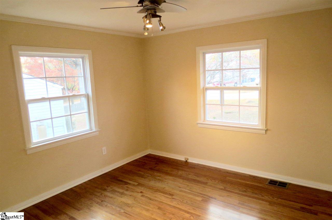 101 Rutledge Avenue Greenville, SC 29617 - Photo 14 of 28 Gallery Image 14