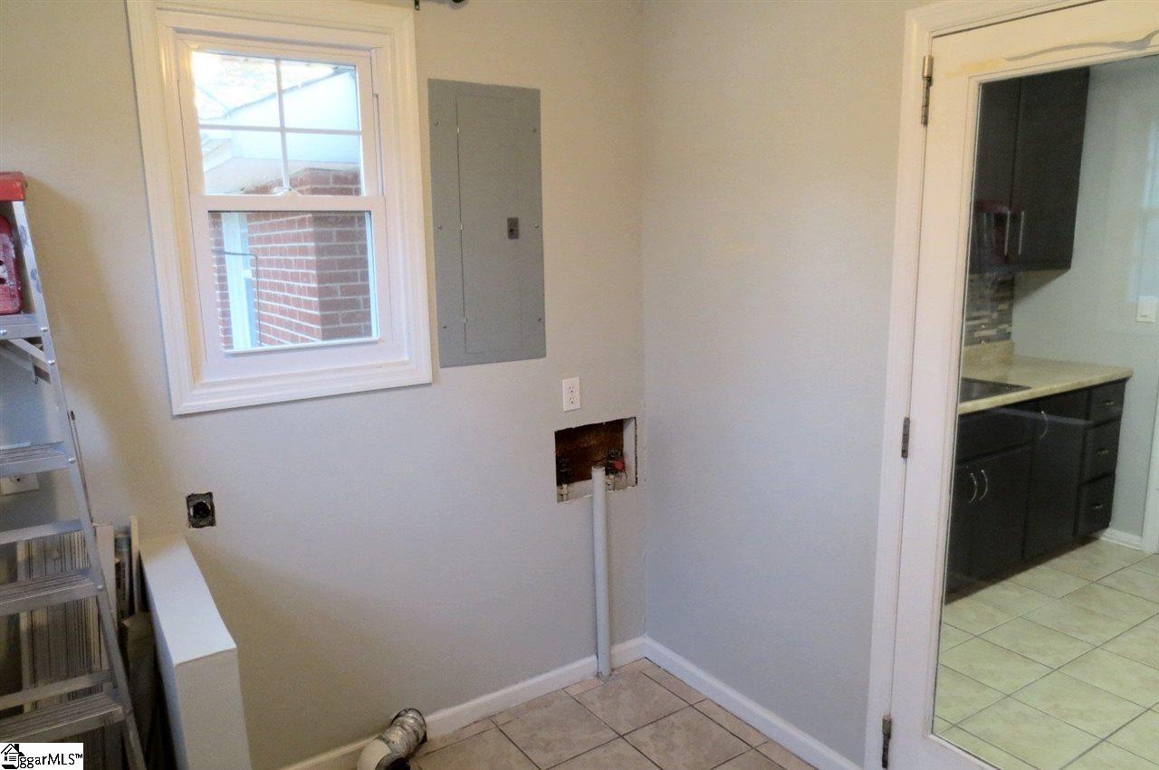 101 Rutledge Avenue Greenville, SC 29617 - Photo 25 of 28 Gallery Image 25