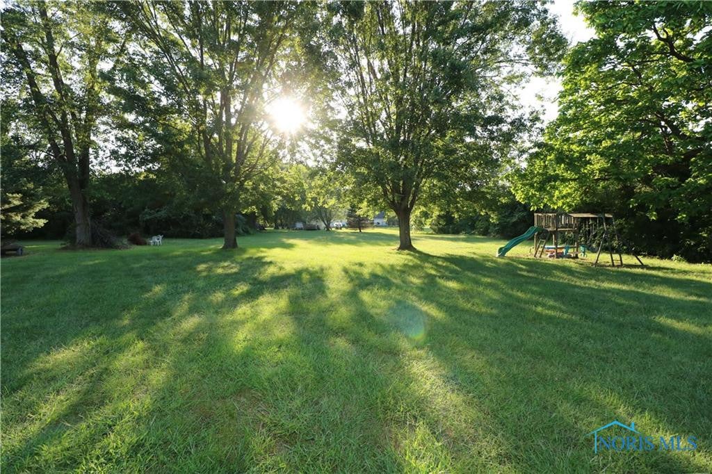 2937 Centennial Road Toledo, OH 43617 - Photo 10 of 12 Gallery Image 10