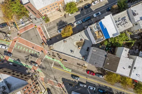 $3,995,000 | 306-310 Newark Avenue, Jersey City, NJ 07302