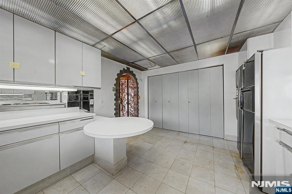1225 River Road, Unit 7D Edgewater, NJ 07020 - Photo 24 of 47 Gallery Image 24