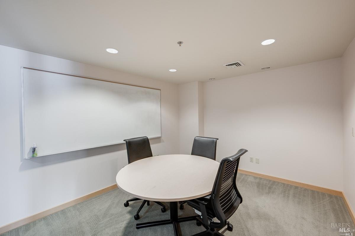 599 Bridgeway Sausalito, CA 94965 - Photo 28 of 37