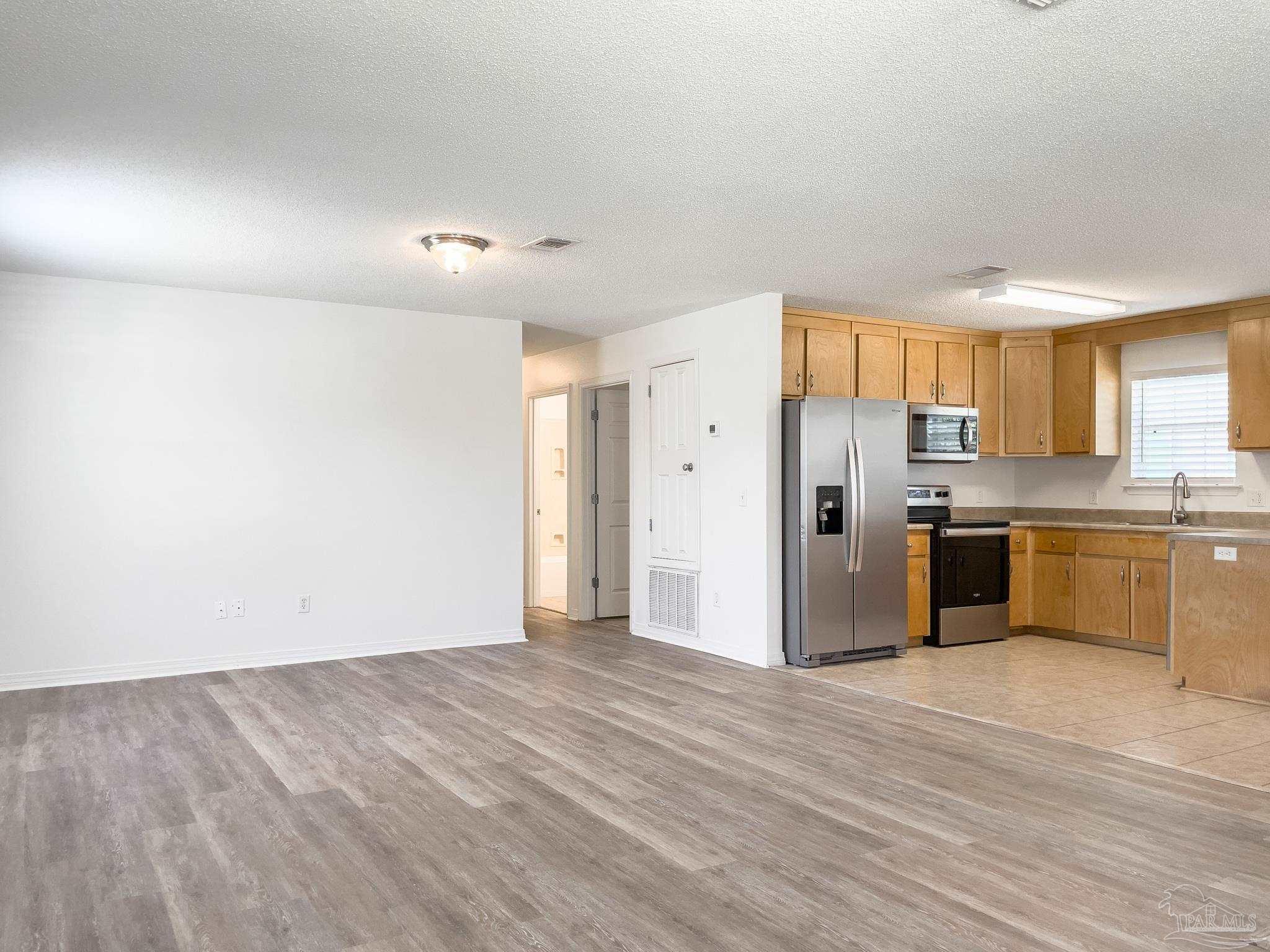 14087 Eitzen Road Pensacola, FL 32507 - Photo 3 of 29 Gallery Image 3