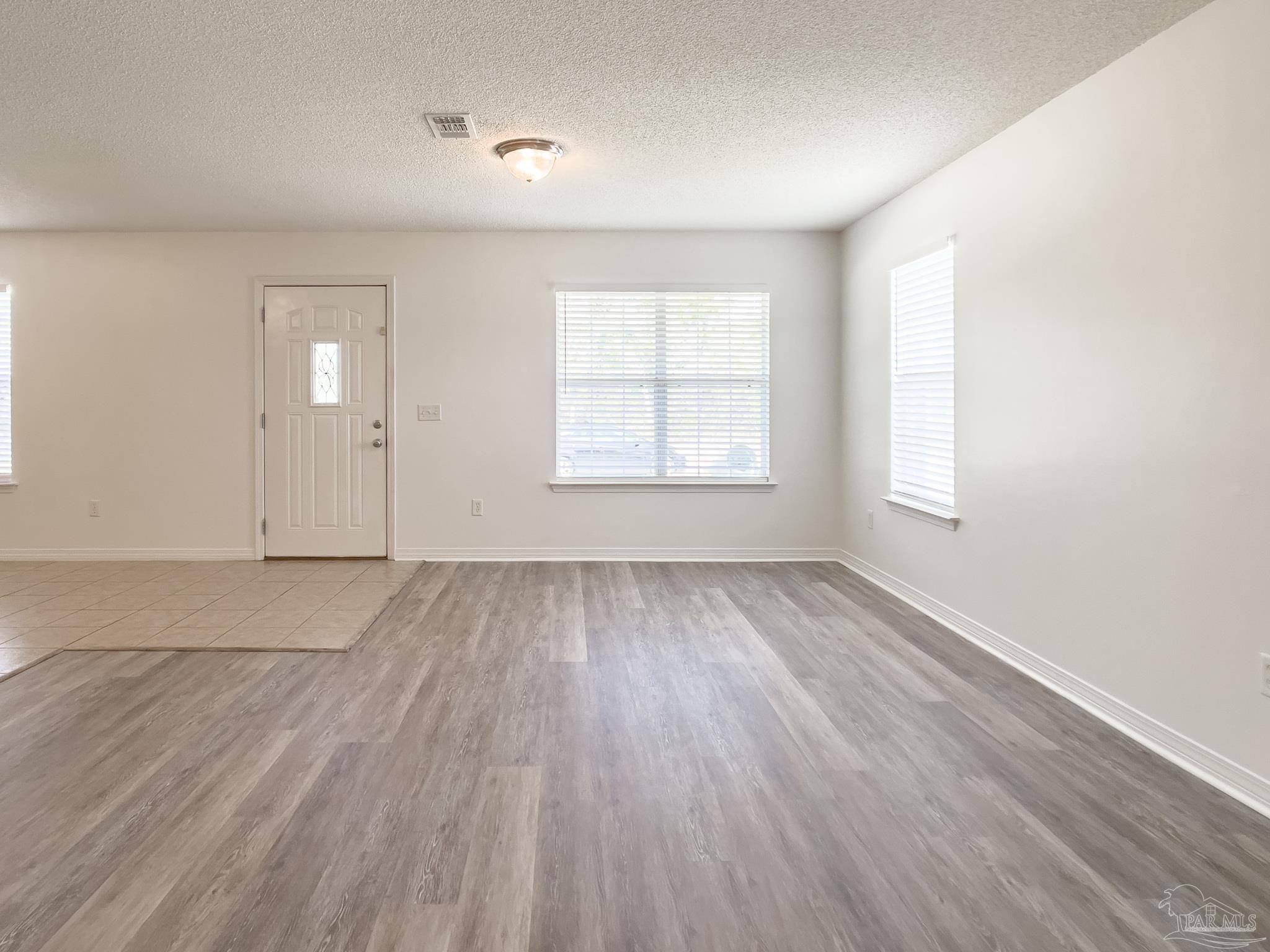 14087 Eitzen Road Pensacola, FL 32507 - Photo 5 of 29 Gallery Image 5