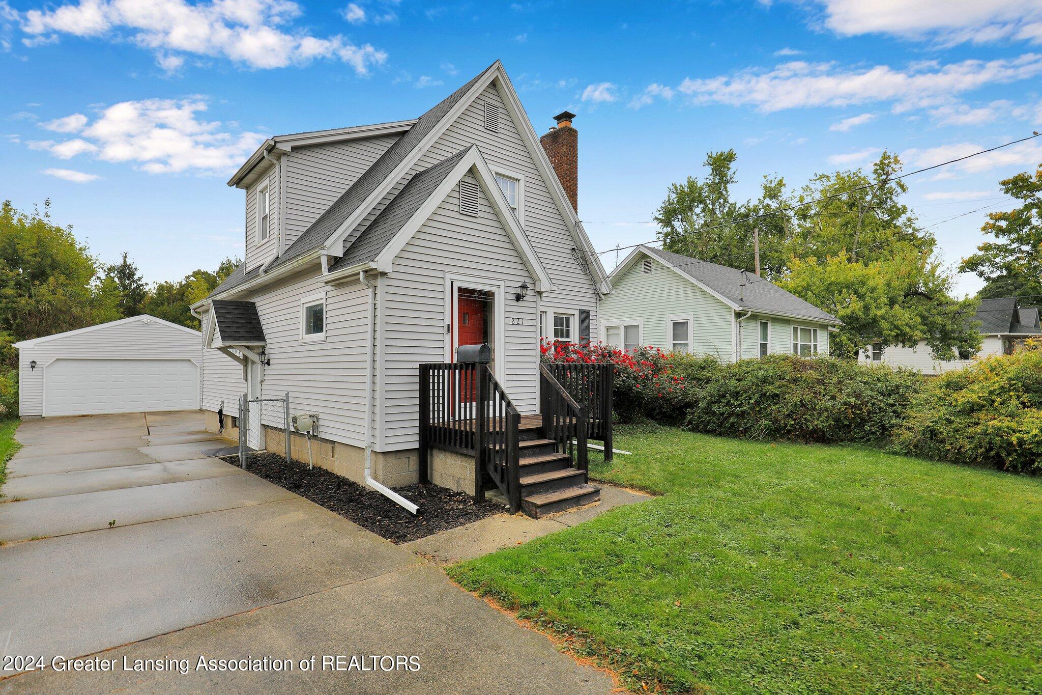 221 East Rouse Street Lansing, MI 48910 - Photo 25 of 27 26-web-or-mls-Open Ended Media-26