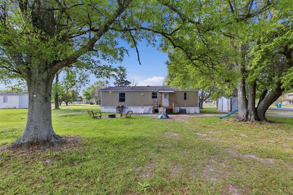 1204 Vickie Lane Lake Charles, LA 70607 - Photo 5 of 9