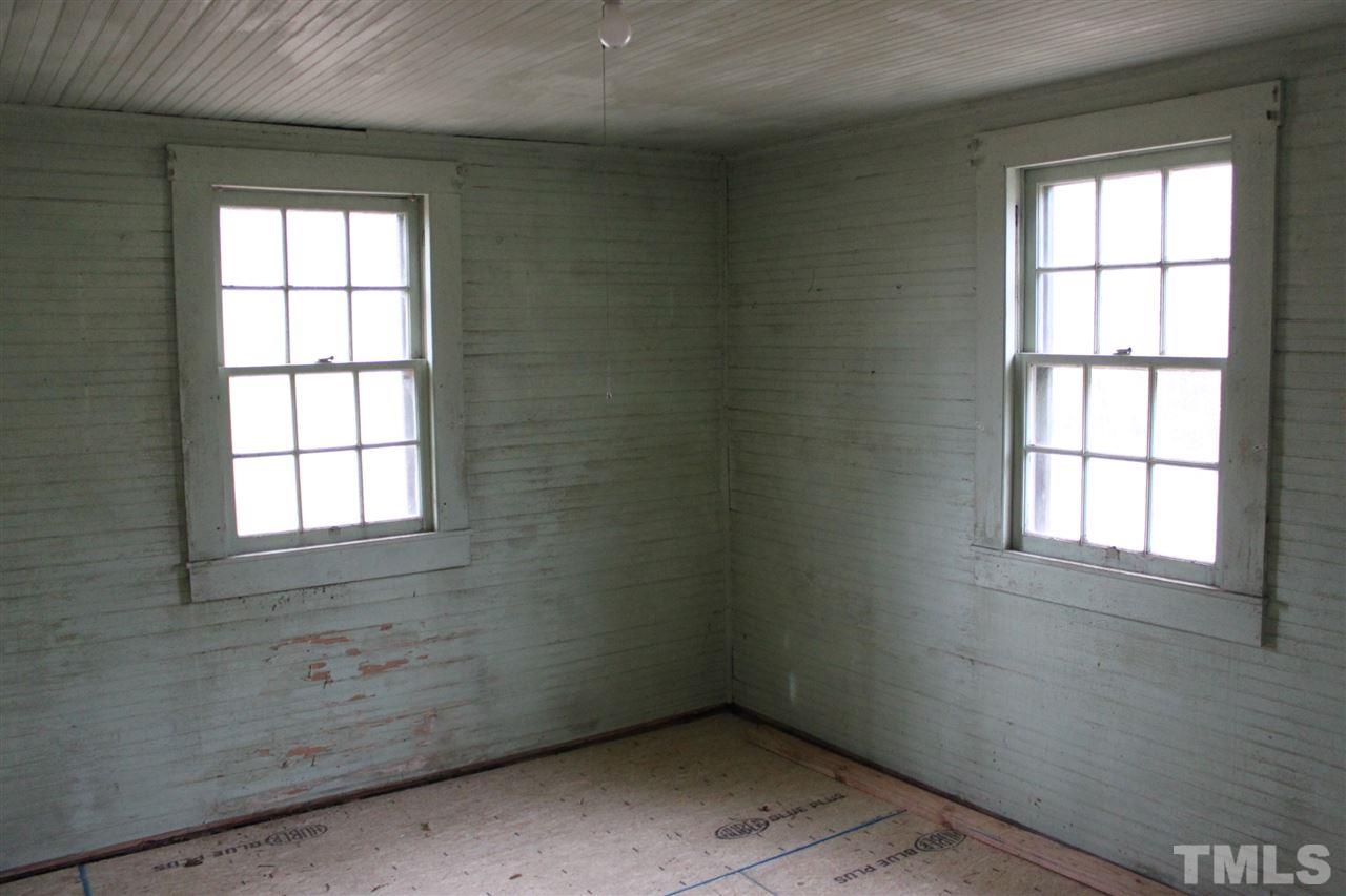 278 Blue Ridge Ave Extension Elkin, NC 28621 - Photo 9 of 20 Gallery Image 9