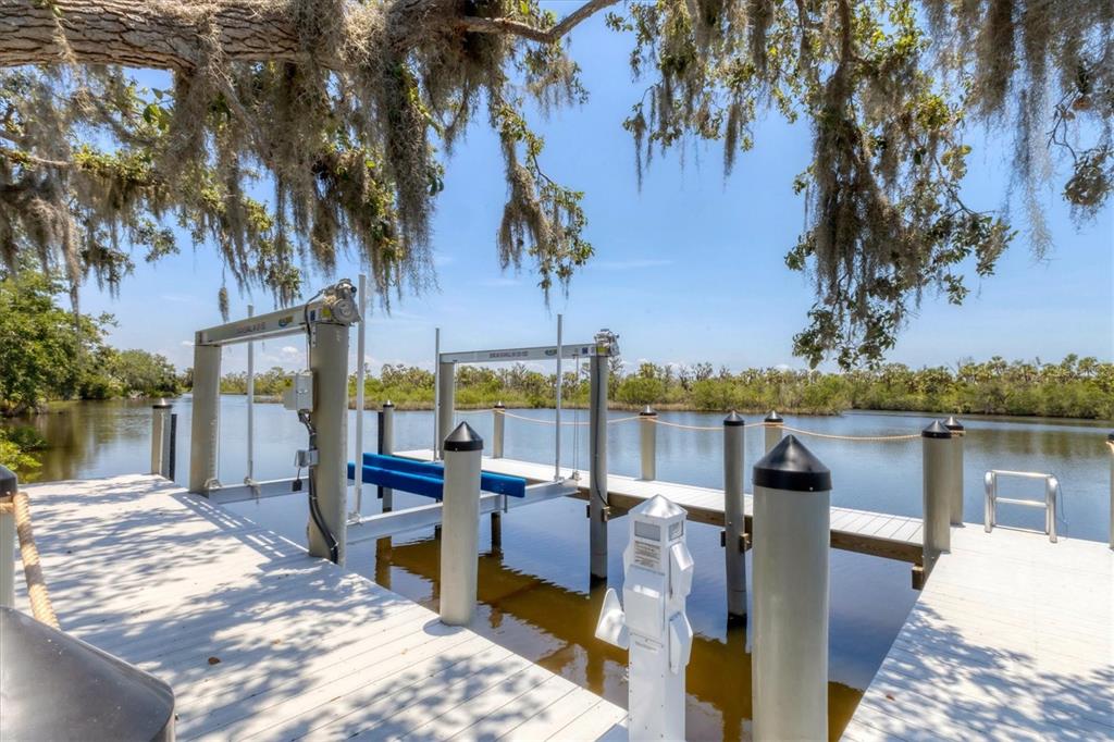 1730 Rio Vista Terrace Parrish, FL 34219 - Photo 5 of 77