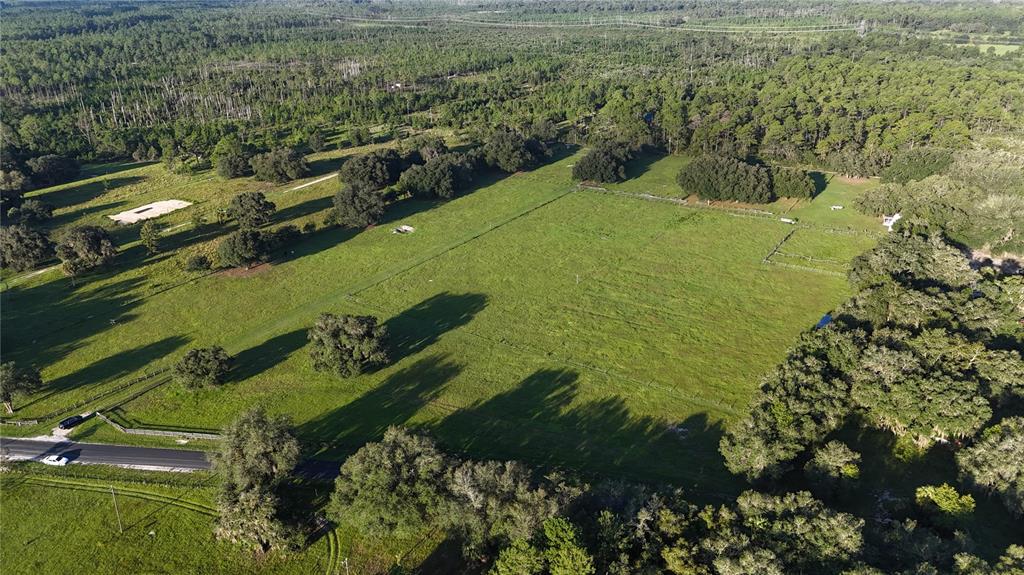 22510 Northeast 130th Court Road Fort McCoy, FL 32134 - Photo 3 of 11 Gallery Image 3