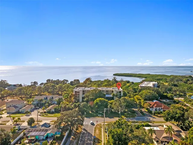 $229,000 | 408 Tarpon Point, Tarpon Springs, FL 34689