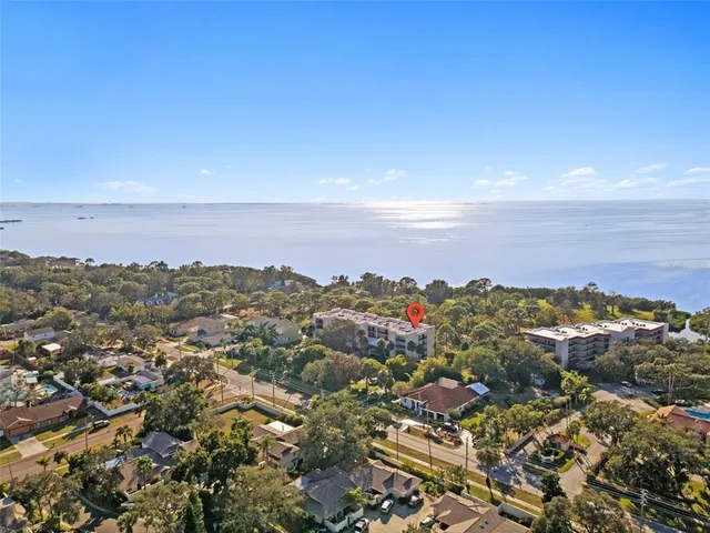 $229,000 | 408 Tarpon Point, Tarpon Springs, FL 34689