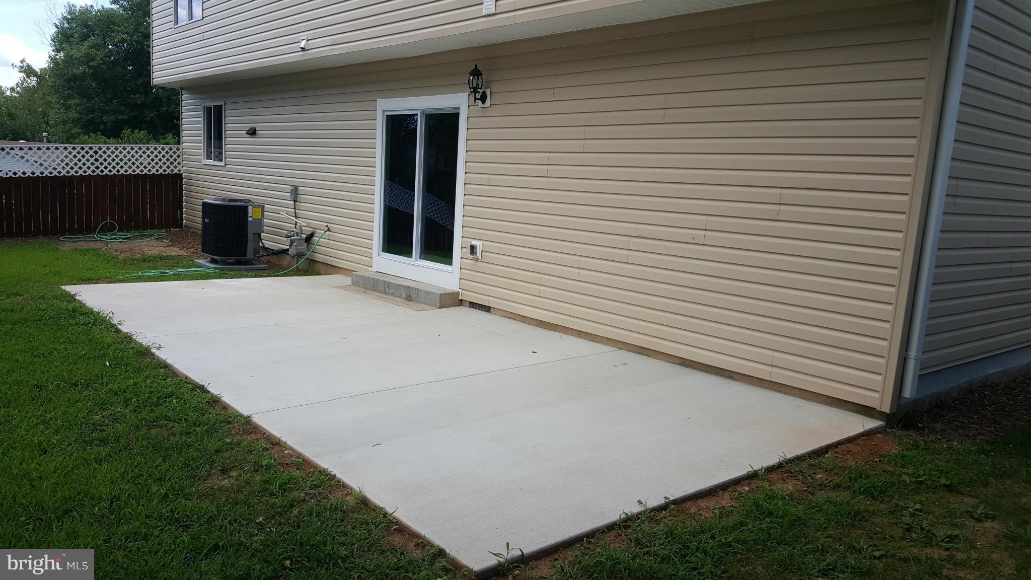 4213 Granby Road Woodbridge, VA 22193 - Photo 28 of 29 Exterior (Rear)