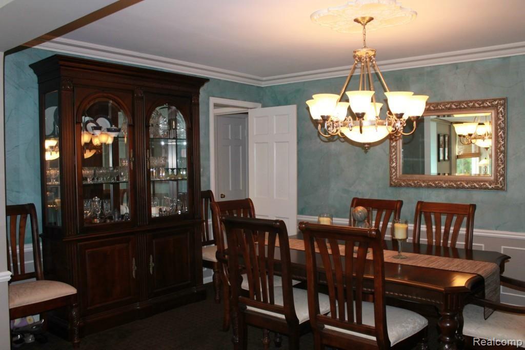 1019 Whittier Road Grosse Pointe, MI 48230 - Photo 10 of 32 Whittier 1019 012.jpg