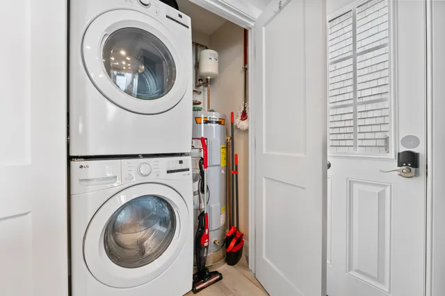 $3,299,000 | 117 Perkins Cove Road, Ogunquit, ME 03907