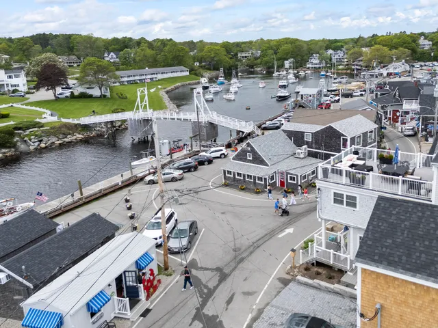 $3,299,000 | 117 Perkins Cove Road, Ogunquit, ME 03907