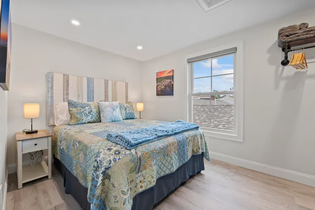 $3,299,000 | 117 Perkins Cove Road, Ogunquit, ME 03907