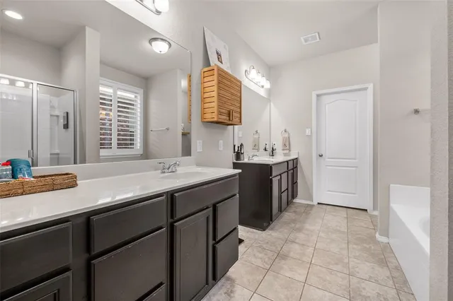 $469,900 | 3709 Juniperio Street, Denton, TX 76208