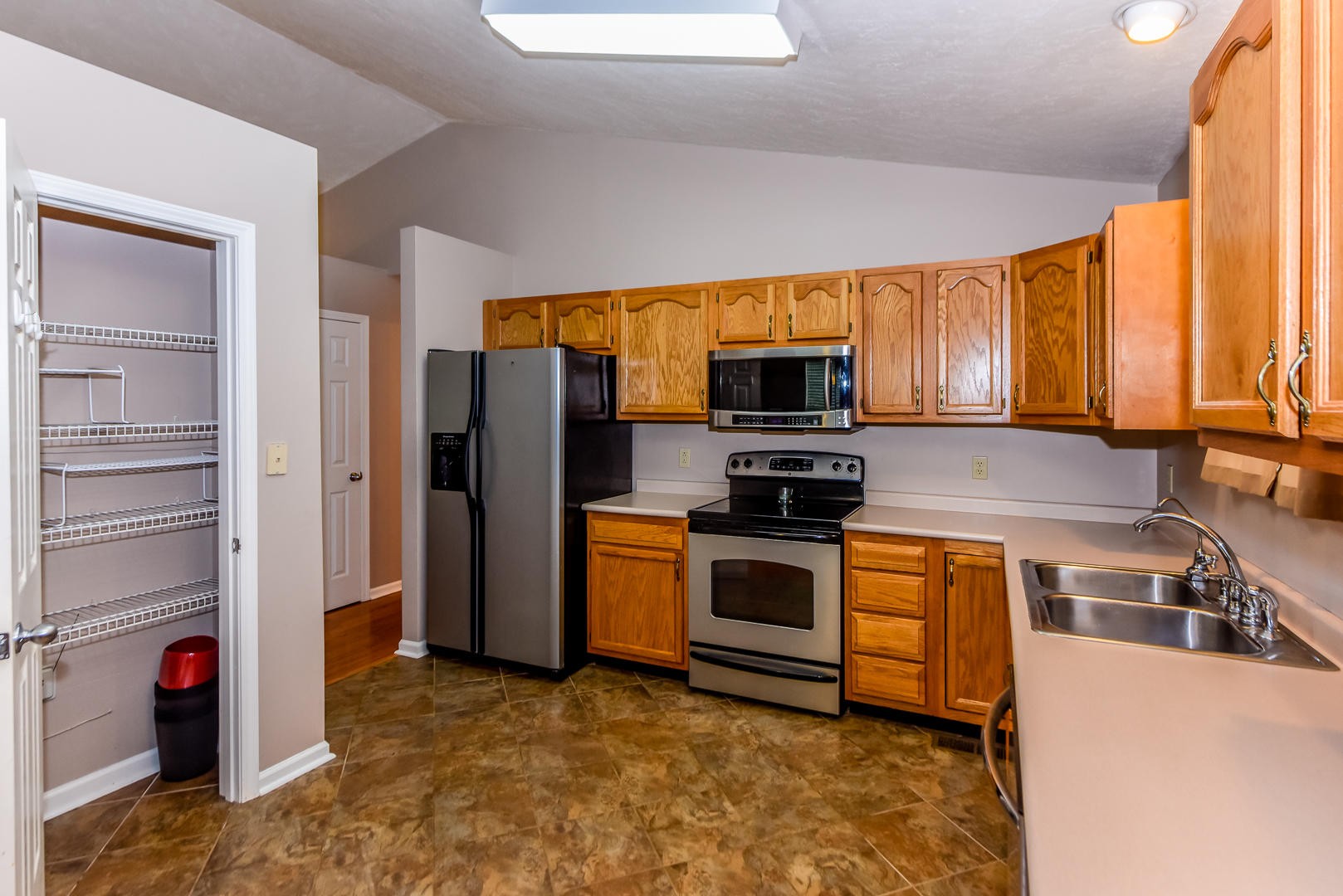 4900 Deanbrook Road Knoxville, TN 37920 - Photo 13 of 32 Gallery Image 13