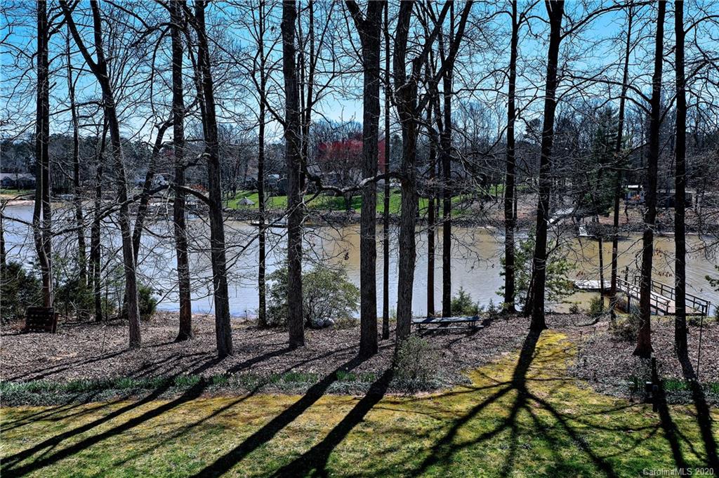 7759 Rabbit Circle Denver, NC 28037 - Photo 10 of 12 Gallery Image 10