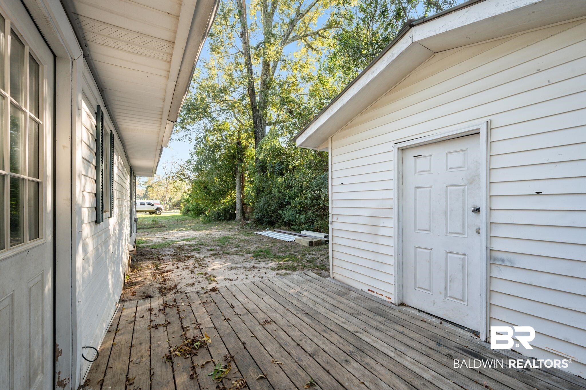 503 North Holly Street Foley, AL 36535 - Photo 16 of 23 View of deck