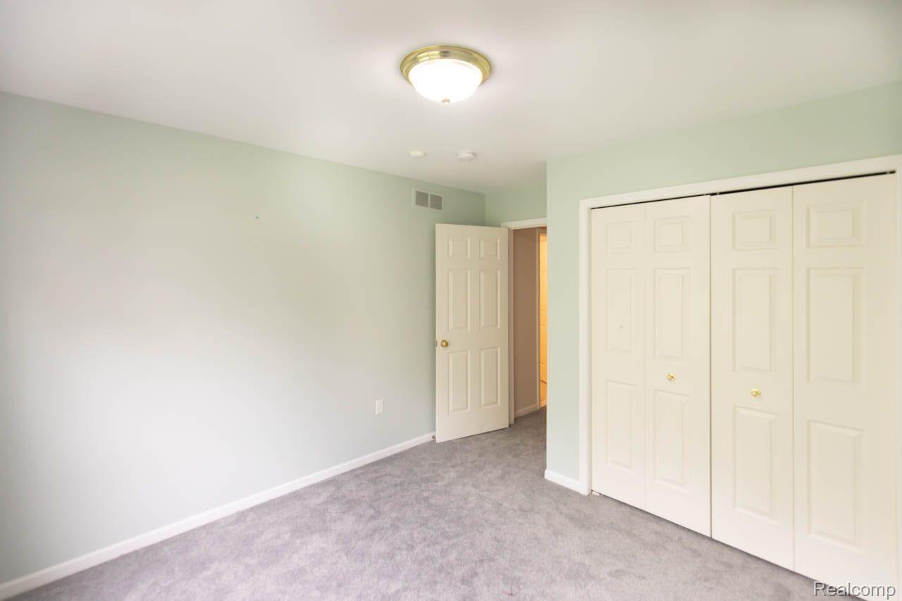 790 Cherry Grove Road Canton, MI 48188 - Photo 28 of 47 Gallery Image 28