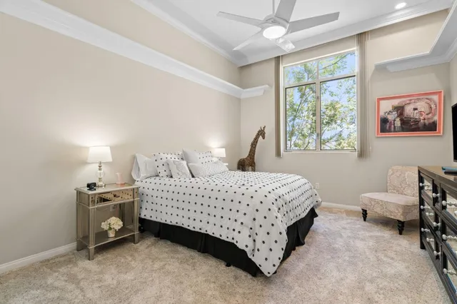 $938,000 | 130 East San Fernando Street, Unit PH18, San Jose, CA 95112