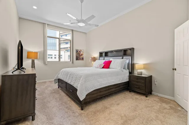 $938,000 | 130 East San Fernando Street, Unit PH18, San Jose, CA 95112