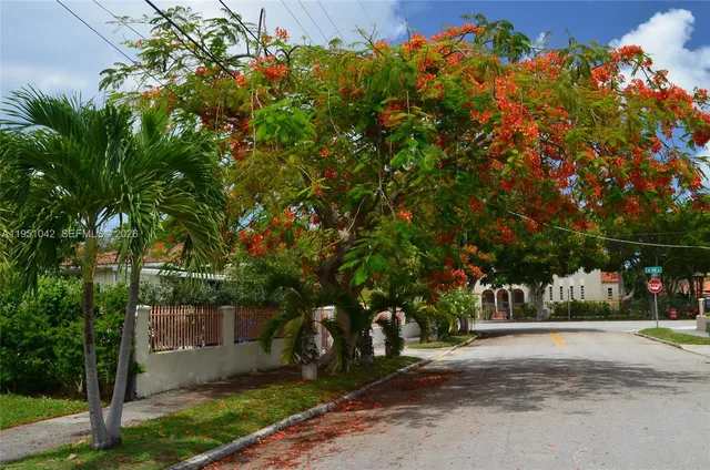 $3,950 | 1231 Southwest 15th Street, Miami, FL 33145