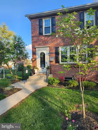 $279,900 | 810 North Washington Street, Pottstown, PA 19464