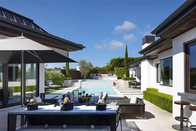 a view of outdoor space yard and patio