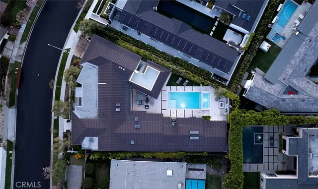 $14,875,000 | 4512 Roxbury Road, Corona del Mar, CA 92625