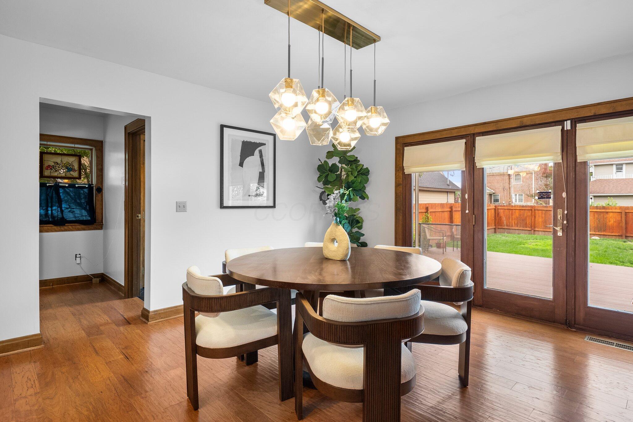 659 Vernon Road Columbus, OH 43209 - Photo 12 of 46 Dining Room