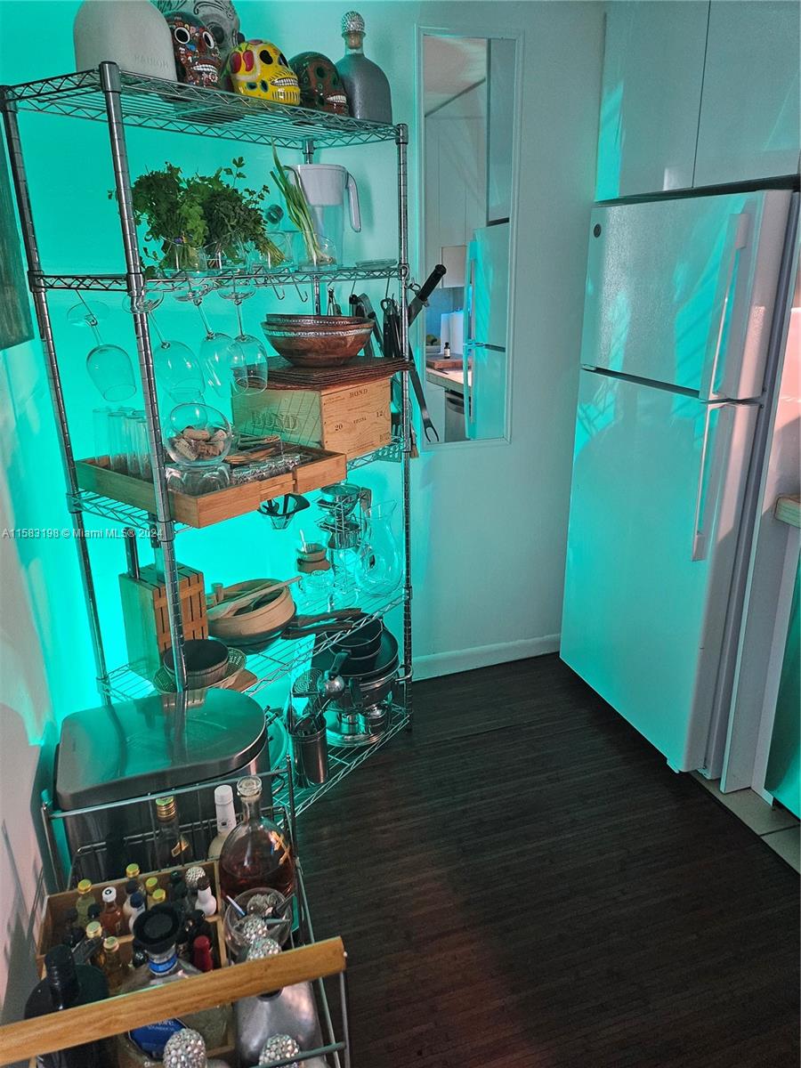 1605 Bay Road, Unit 406 Miami Beach, FL 33139 - Photo 26 of 31 an outdoor space with wooden floor