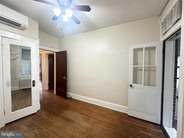 $2,450 | 2910 Cresmont Avenue, Baltimore, MD 21211