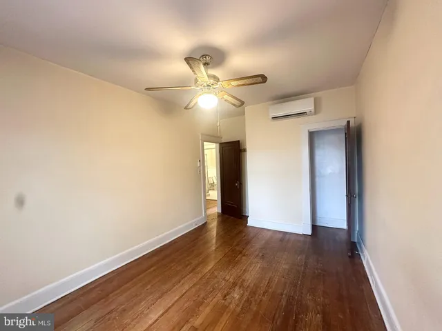 $2,450 | 2910 Cresmont Avenue, Baltimore, MD 21211