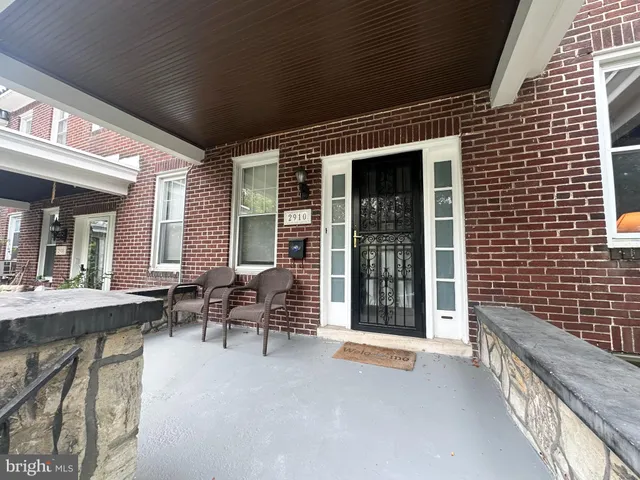 $2,450 | 2910 Cresmont Avenue, Baltimore, MD 21211