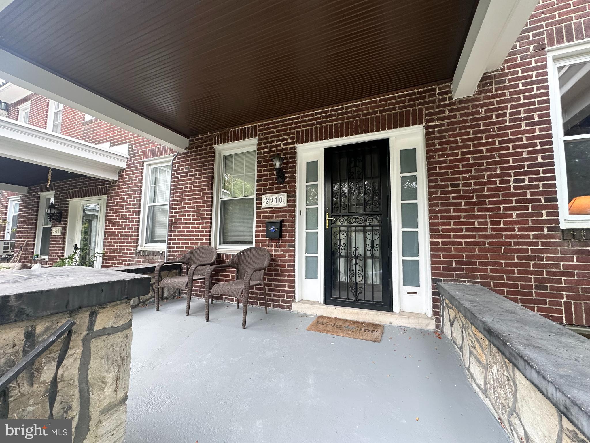 2910 Cresmont Avenue Baltimore, MD 21211 - Photo 2 of 29