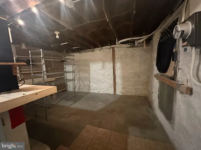 $2,450 | 2910 Cresmont Avenue, Baltimore, MD 21211