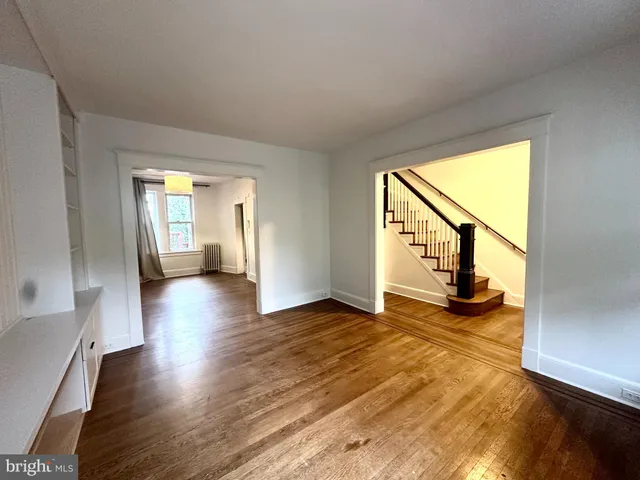 $2,450 | 2910 Cresmont Avenue, Baltimore, MD 21211