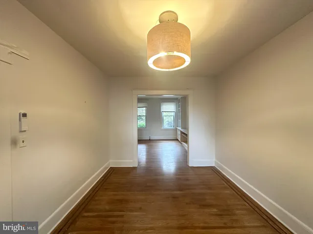 $2,450 | 2910 Cresmont Avenue, Baltimore, MD 21211