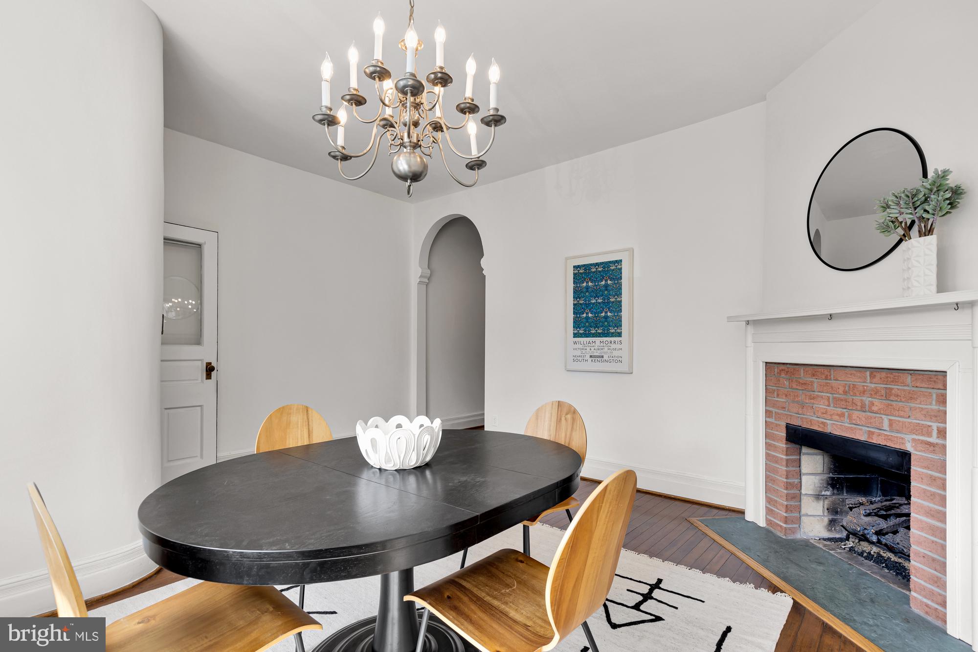 142 E Street Southeast Washington, DC 20003 - Photo 5 of 30